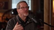 Lee Strobel (image via Youtube/@TheTuckerCarlsonShow)